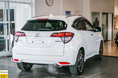 2015 Honda Vezel - Thumbnail