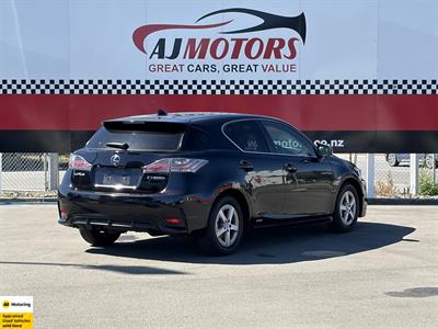 2015 Lexus CT 200h - Thumbnail