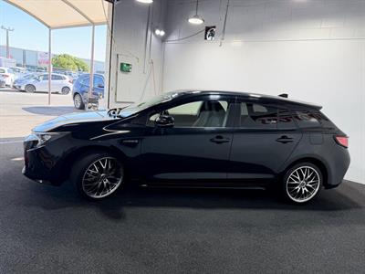 2019 Toyota Corolla - Thumbnail