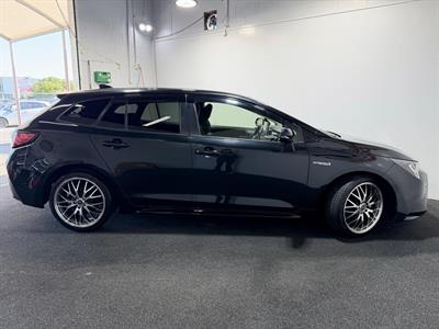2019 Toyota Corolla - Thumbnail