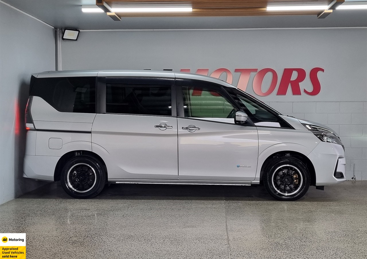 2020 Nissan Serena