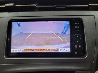 2012 Toyota Prius - Thumbnail