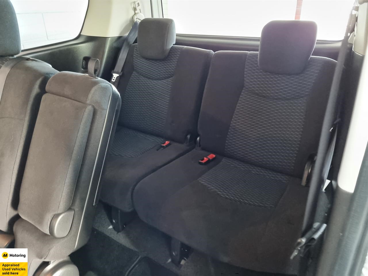 2014 Nissan Serena