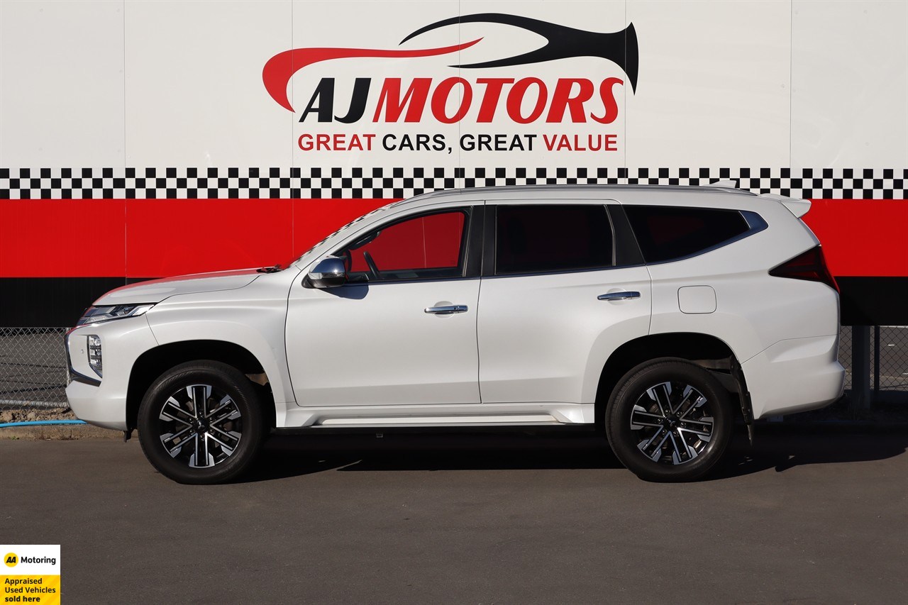 2022 Mitsubishi Pajero Sport