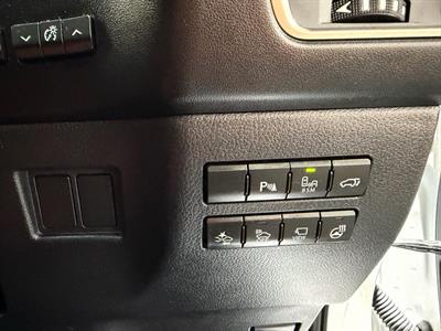 2015 Lexus NX 300h - Thumbnail