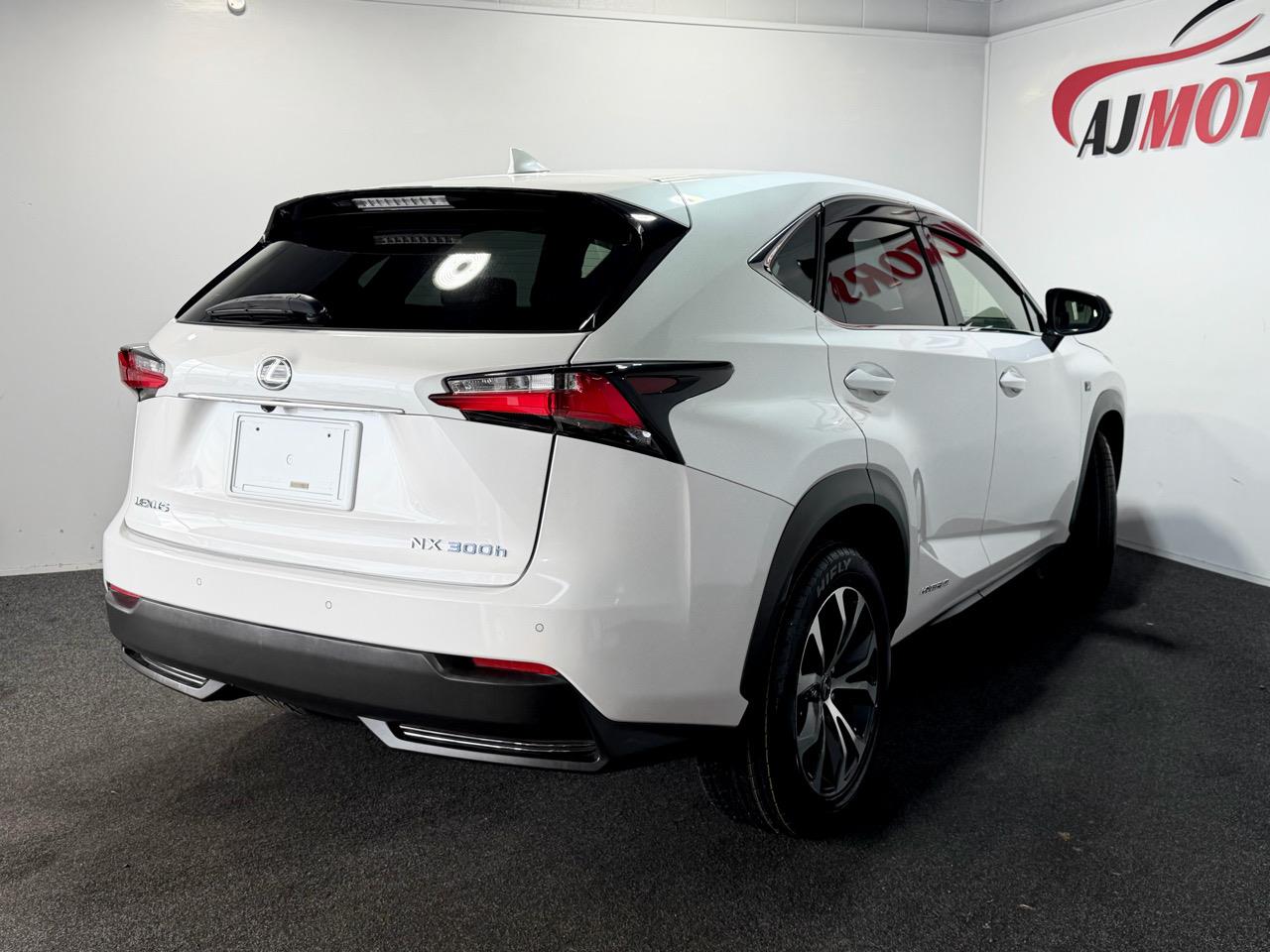 2015 Lexus NX 300h