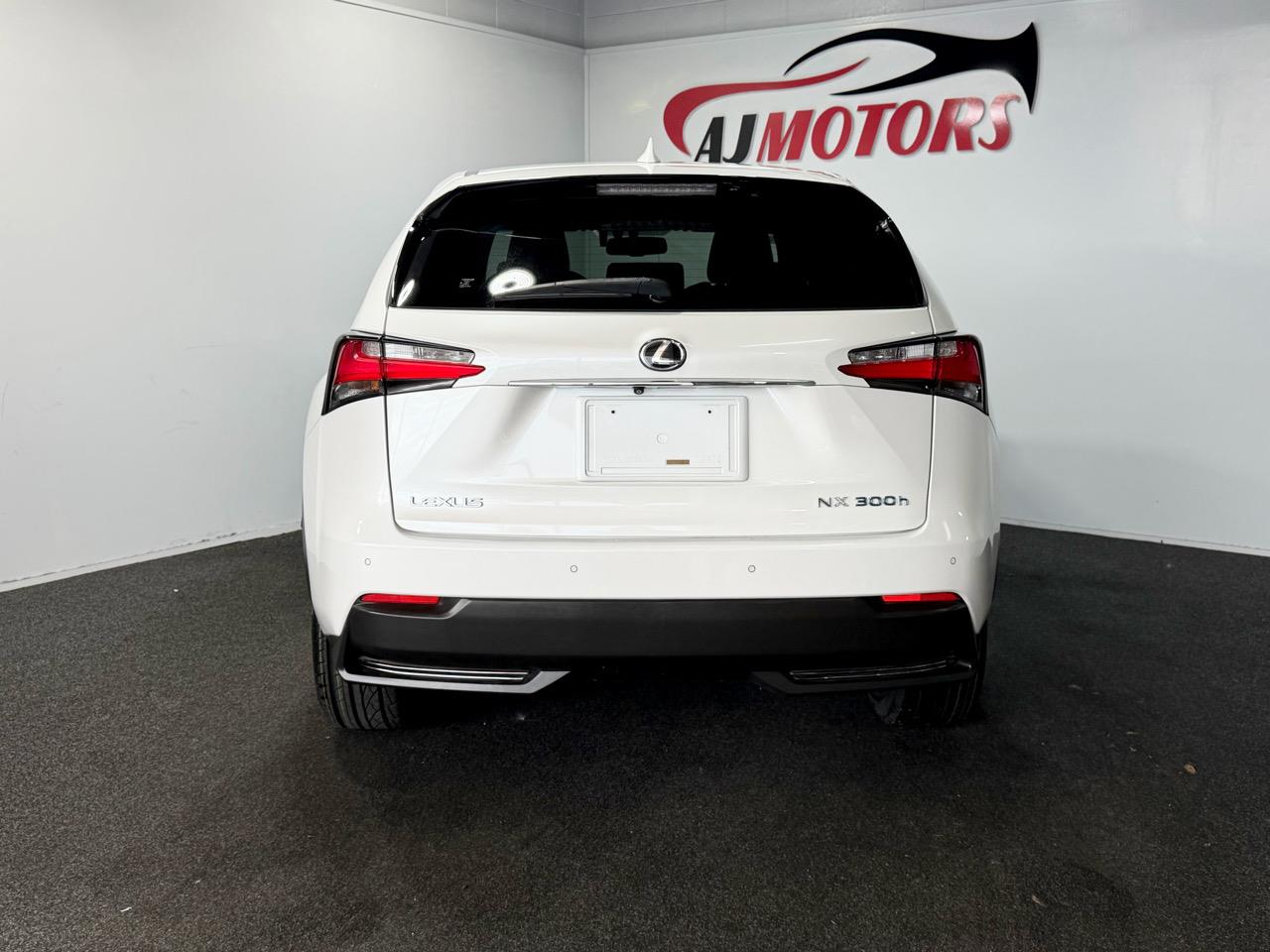 2015 Lexus NX 300h