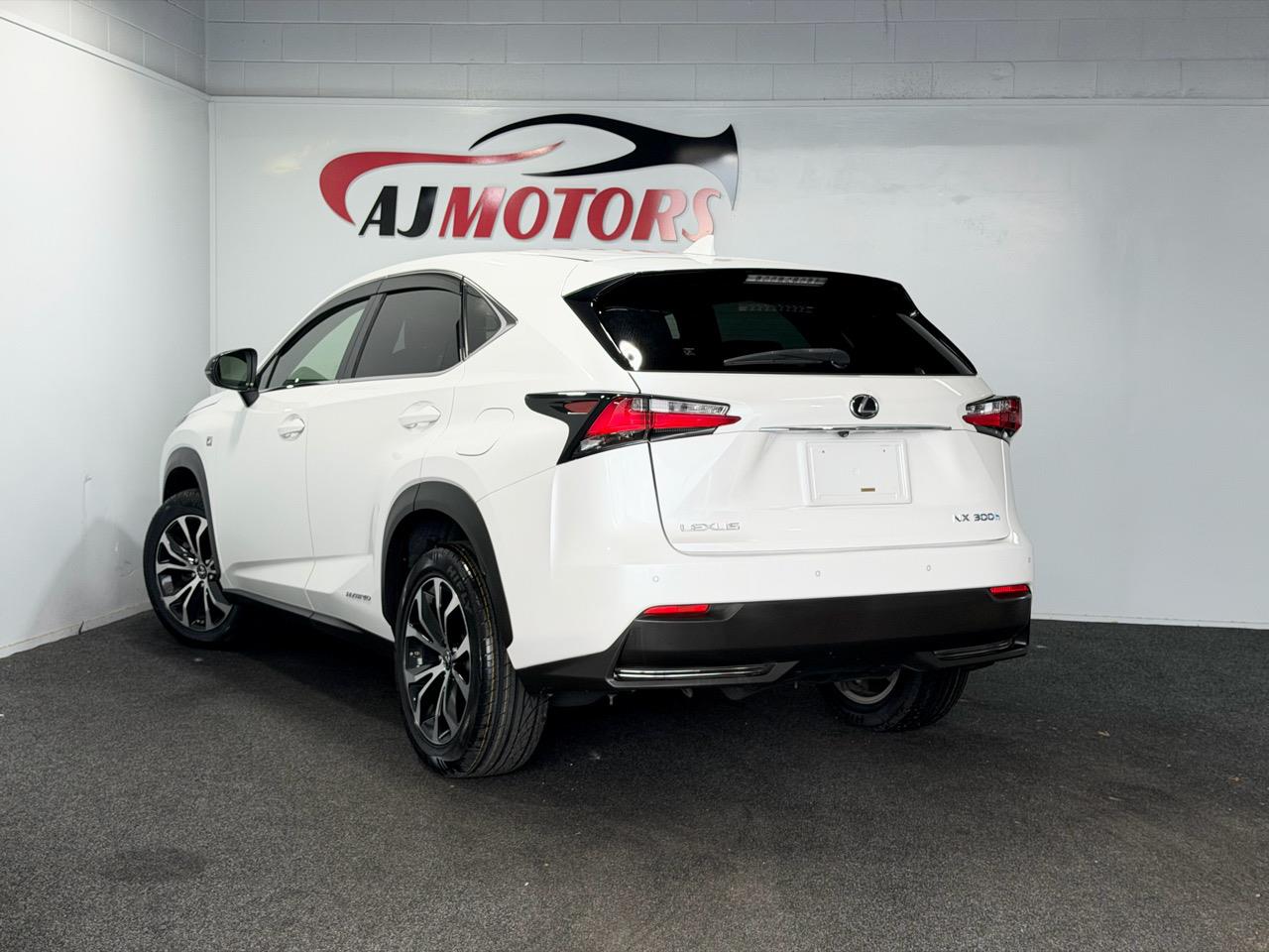 2015 Lexus NX 300h
