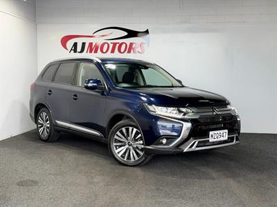 2020 Mitsubishi Outlander - Thumbnail