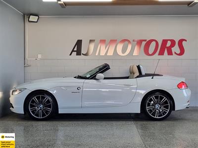 2011 BMW Z4 - Thumbnail