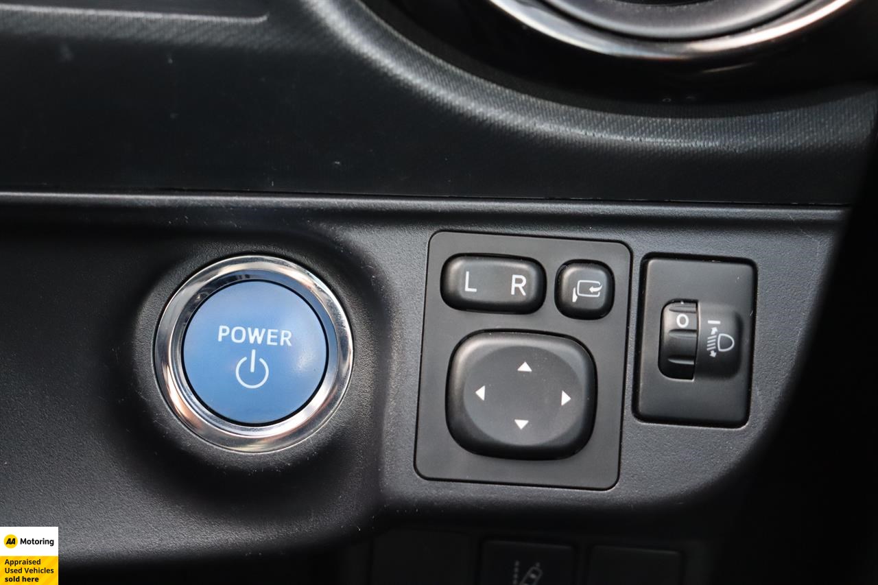 2017 Toyota Aqua