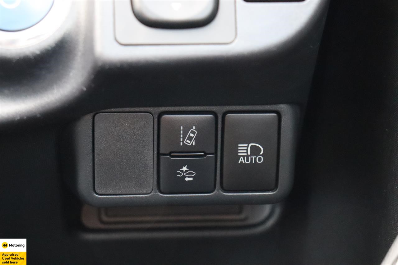 2017 Toyota Aqua