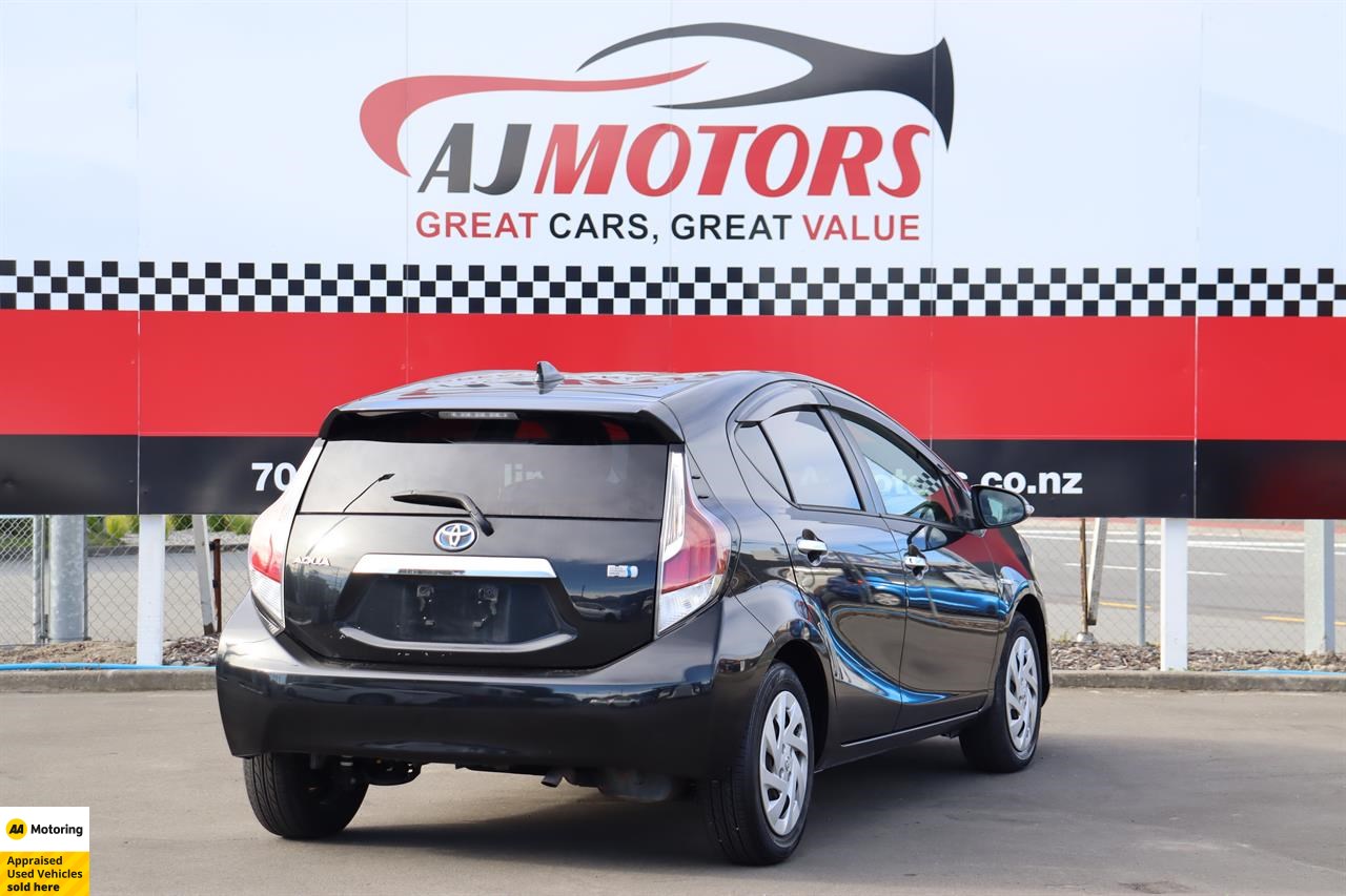 2017 Toyota Aqua