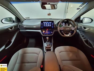 2022 Hyundai IONIQ - Thumbnail