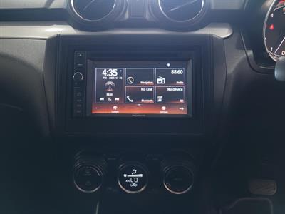 2017 Suzuki Swift - Thumbnail