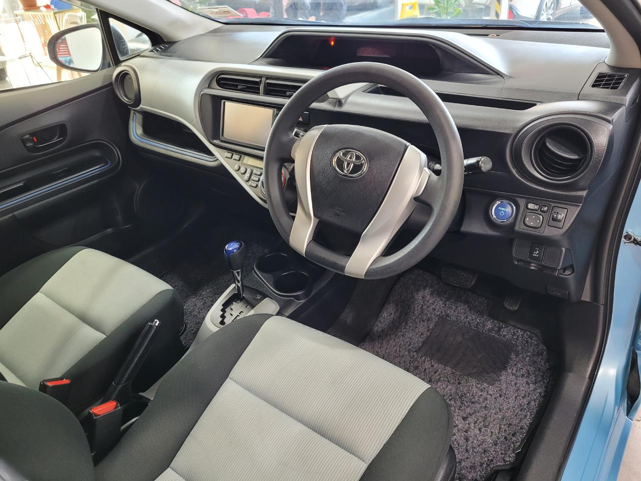 2014 Toyota Aqua