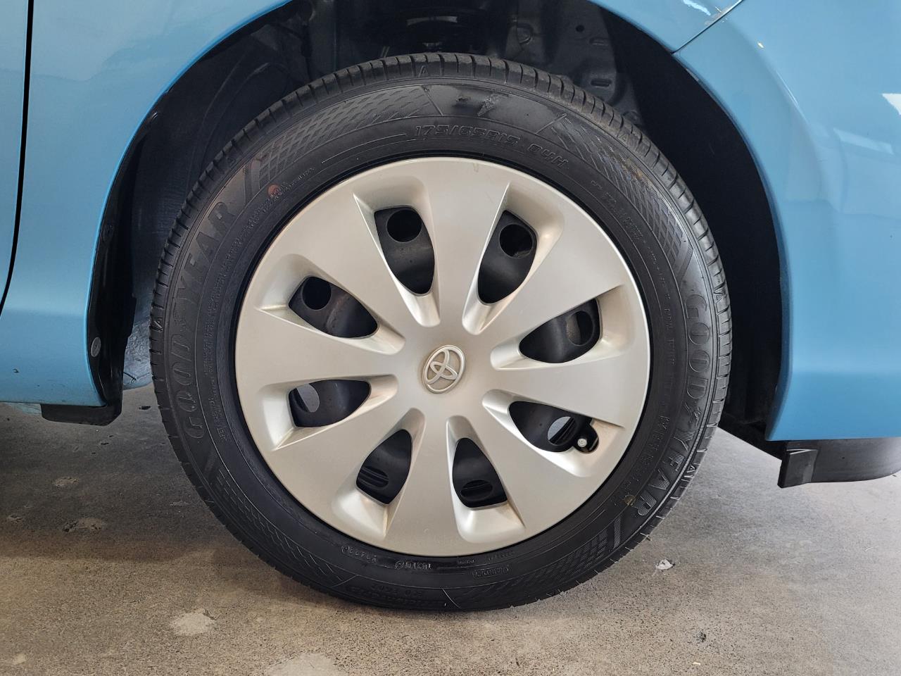 2014 Toyota Aqua
