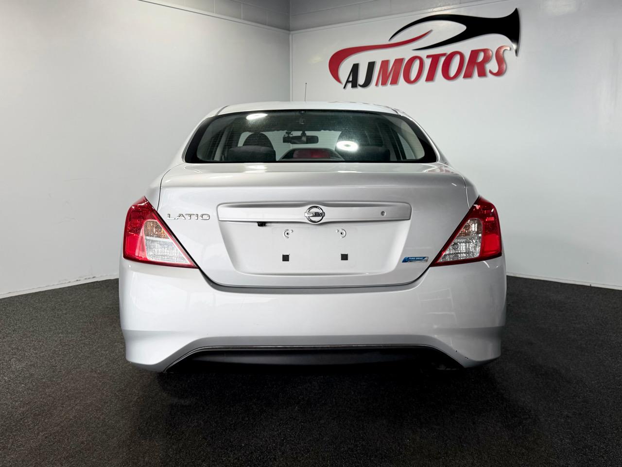2015 Nissan Latio