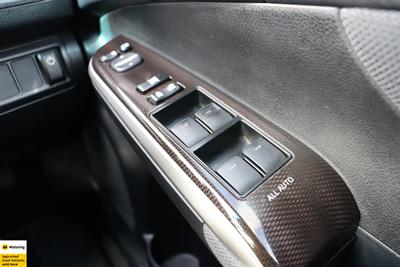 2012 Toyota Camry - Thumbnail