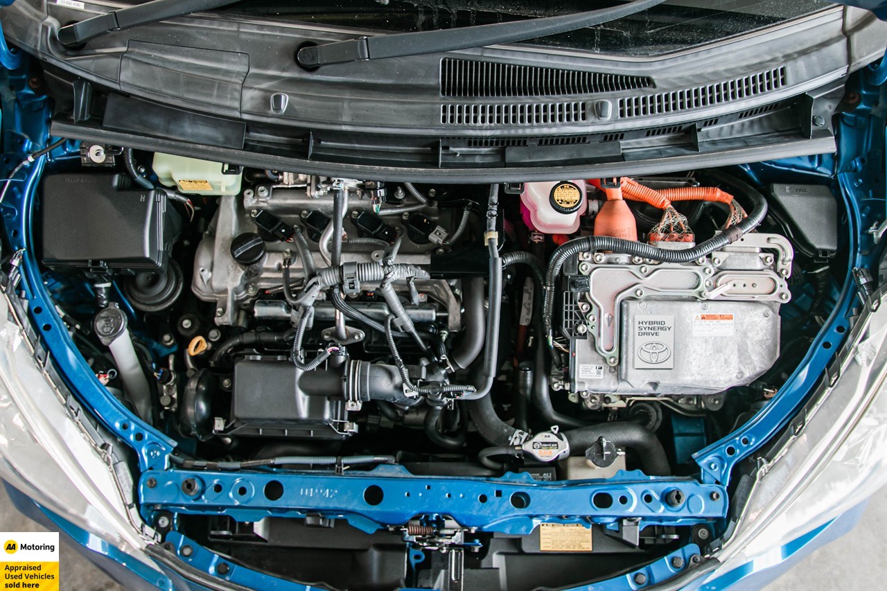 2013 Toyota Aqua