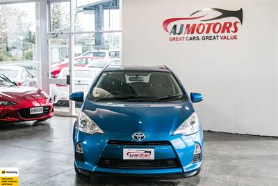 2013 Toyota Aqua - Thumbnail