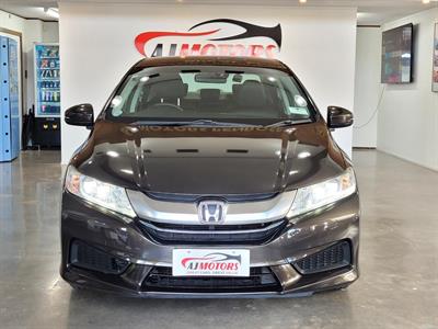 2014 Honda Grace - Thumbnail