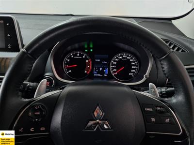 2020 Mitsubishi Eclipse Cross - Thumbnail