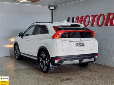 2020 Mitsubishi Eclipse Cross - Thumbnail