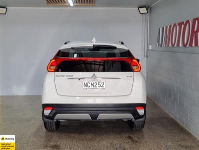 2020 Mitsubishi Eclipse Cross - Thumbnail