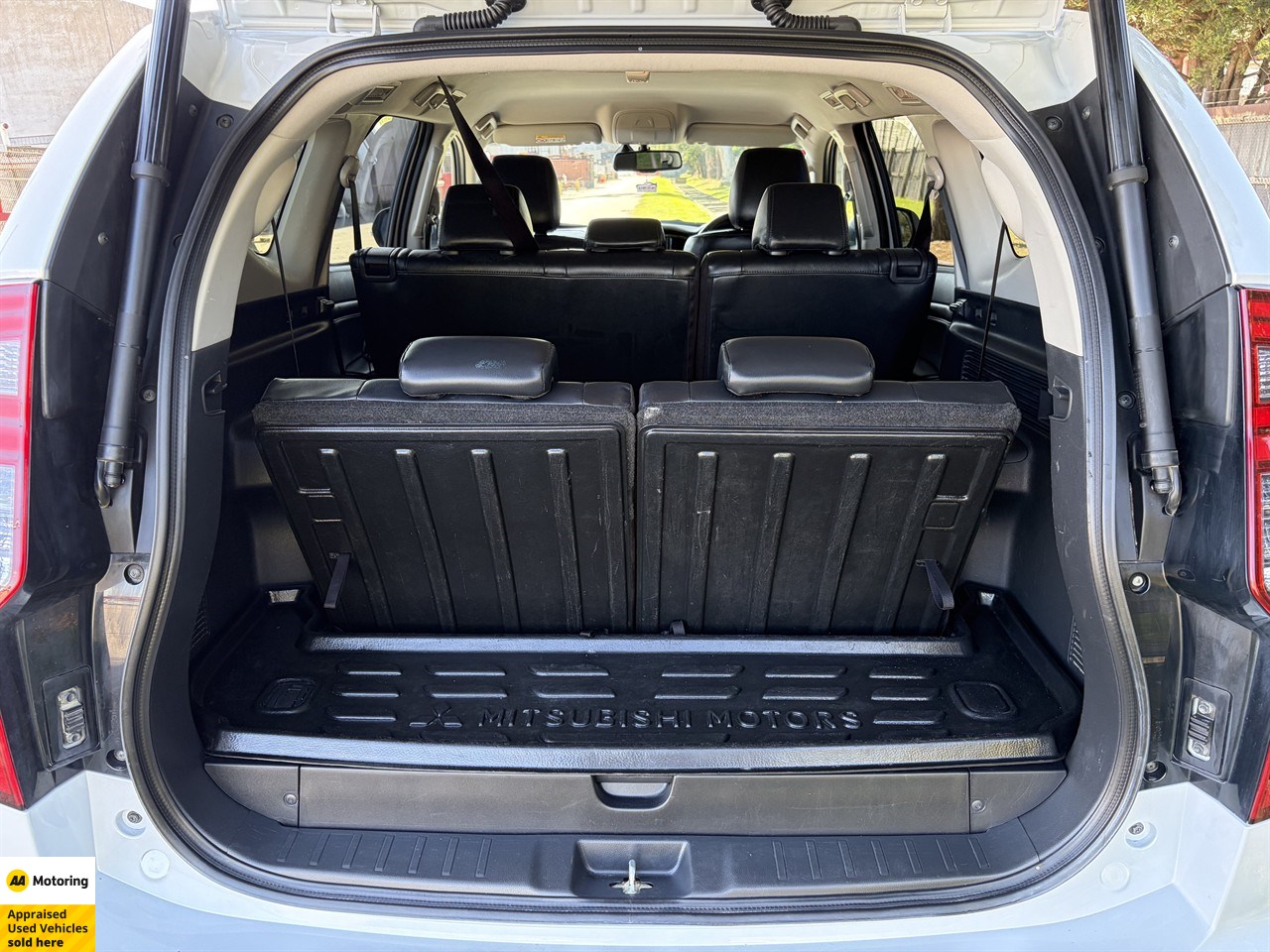 2022 Mitsubishi Pajero Sport