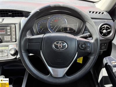2016 Toyota Corolla - Thumbnail