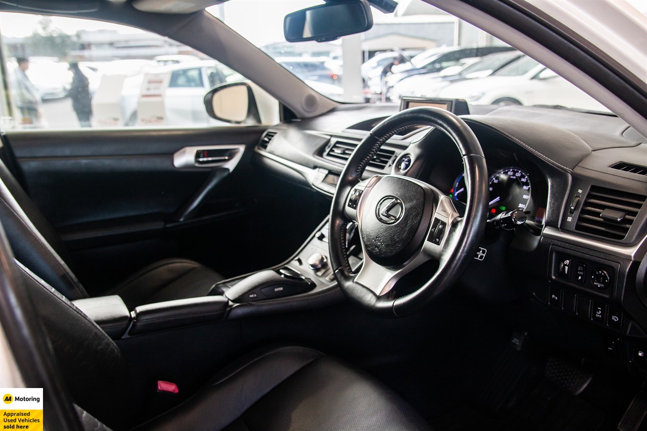2012 Lexus CT200H