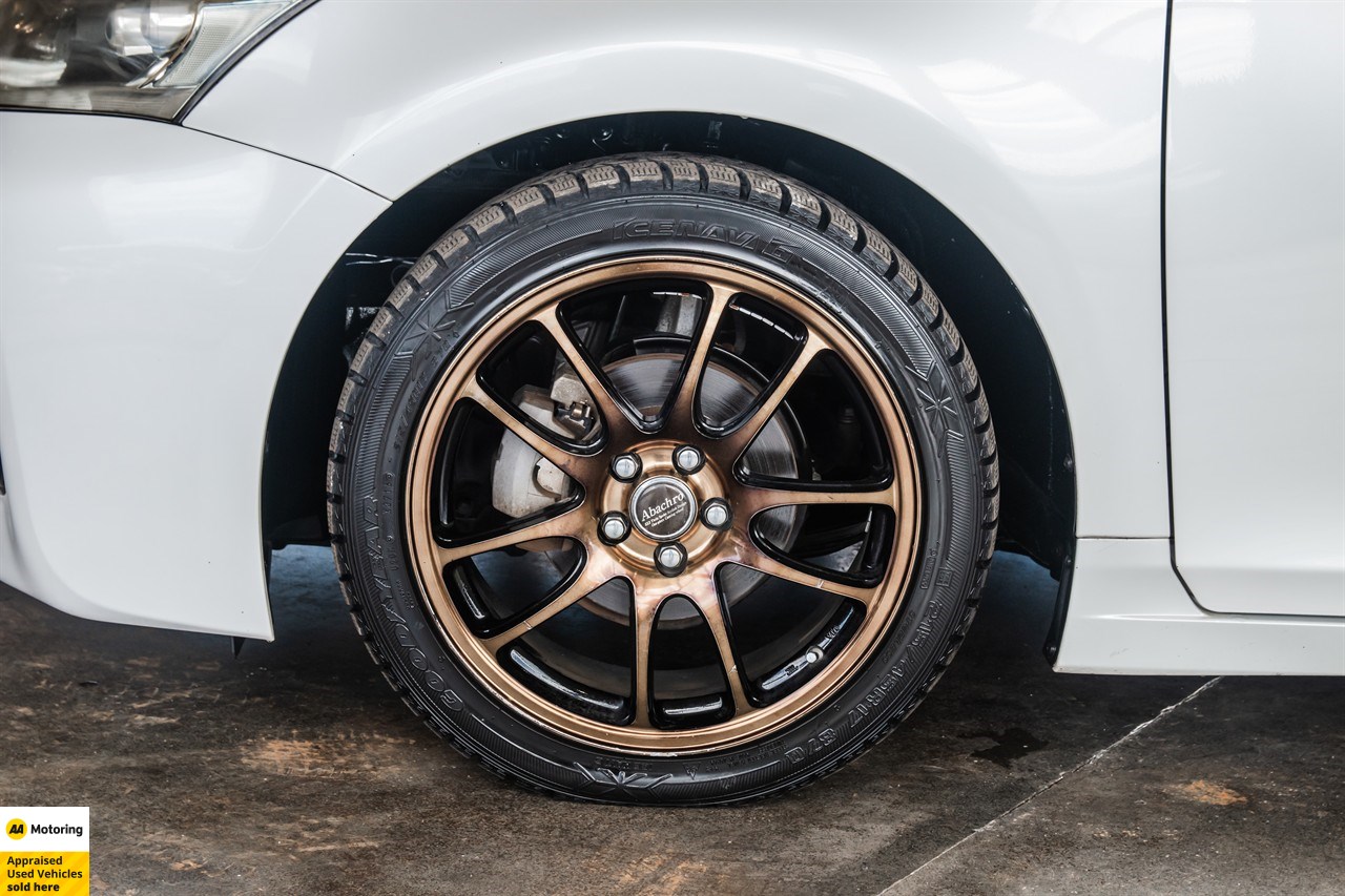 2012 Lexus CT200H