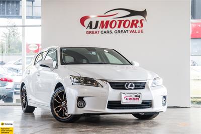 2012 Lexus CT200H - Thumbnail