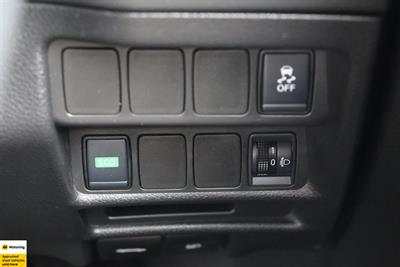 2021 Nissan X-Trail - Thumbnail
