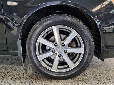 2007 Mitsubishi GALANT - Thumbnail