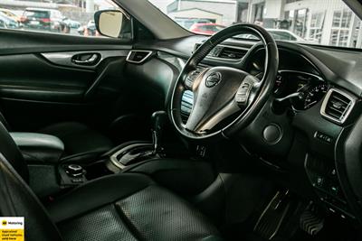 2014 Nissan X-Trail - Thumbnail