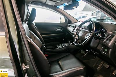 2015 Honda Vezel - Thumbnail