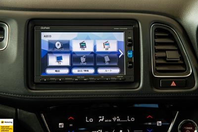 2017 Honda Vezel - Thumbnail