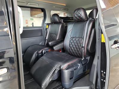 2012 Toyota Alphard - Thumbnail