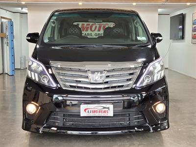 2012 Toyota Alphard - Thumbnail