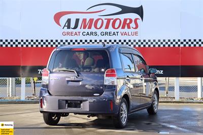 2014 Toyota Spade - Thumbnail