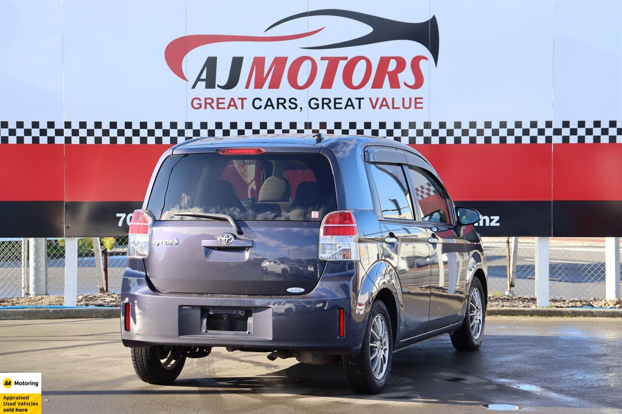 2014 Toyota Spade