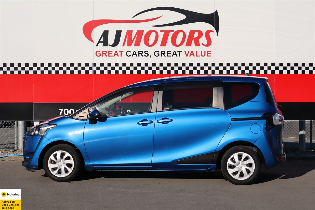 2015 Toyota Sienta