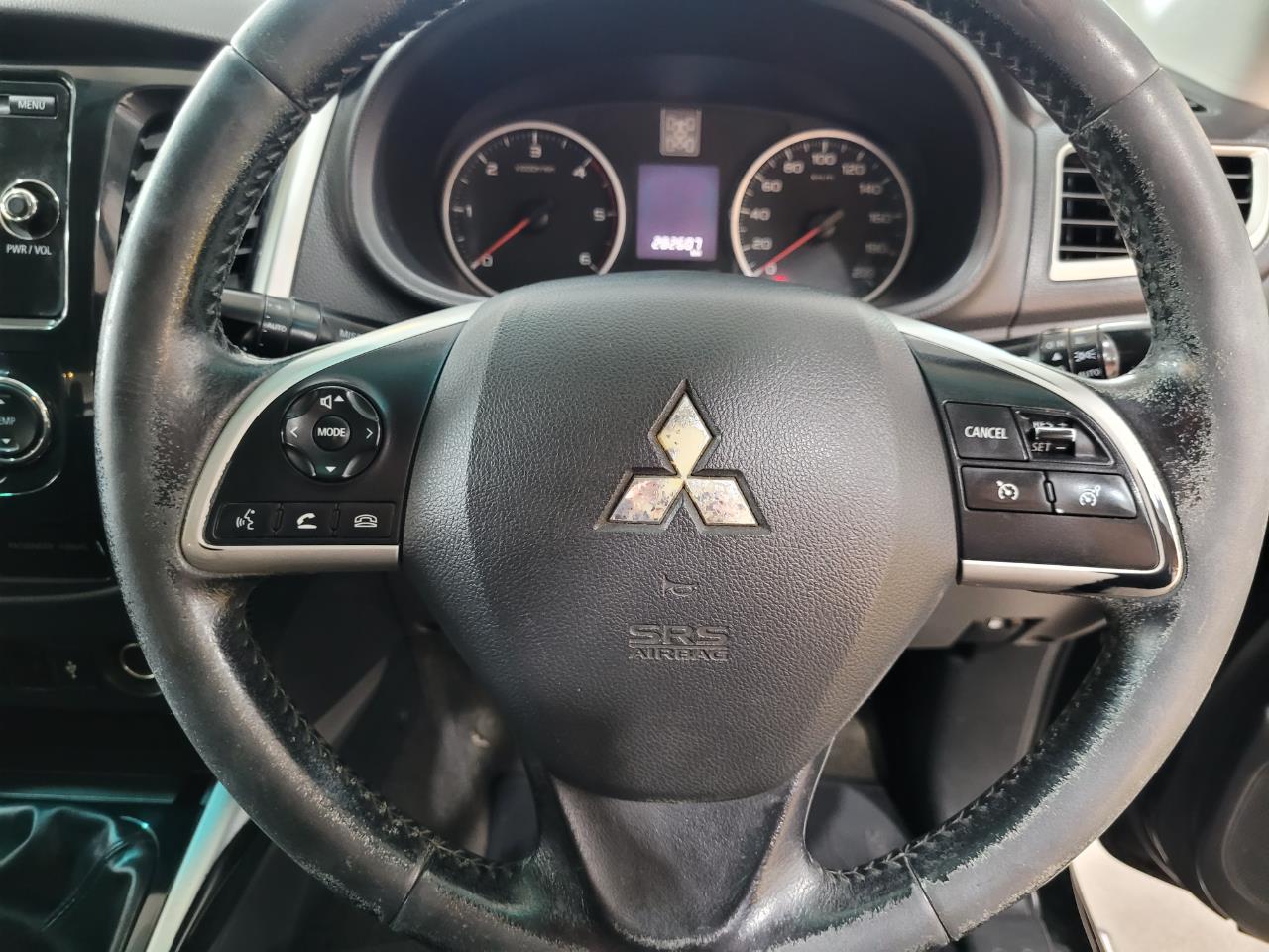 2015 Mitsubishi Triton