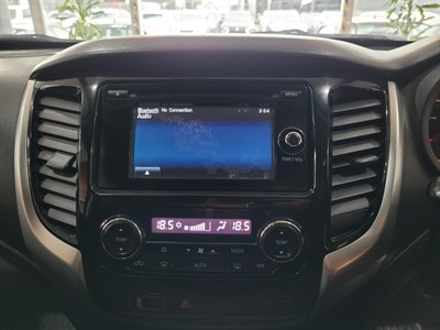 2015 Mitsubishi Triton - Thumbnail