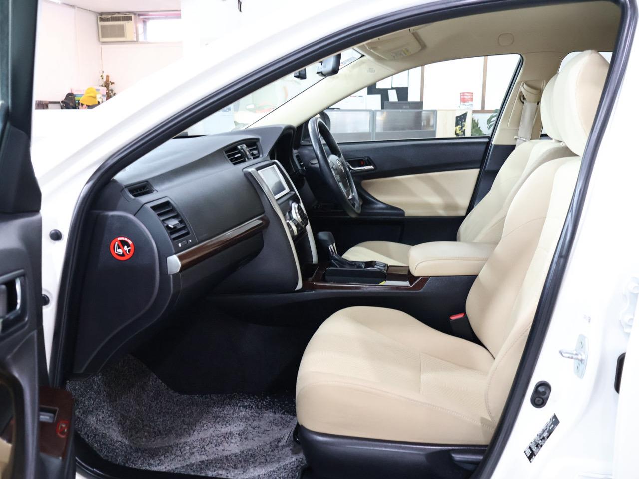 2012 Toyota Mark-X