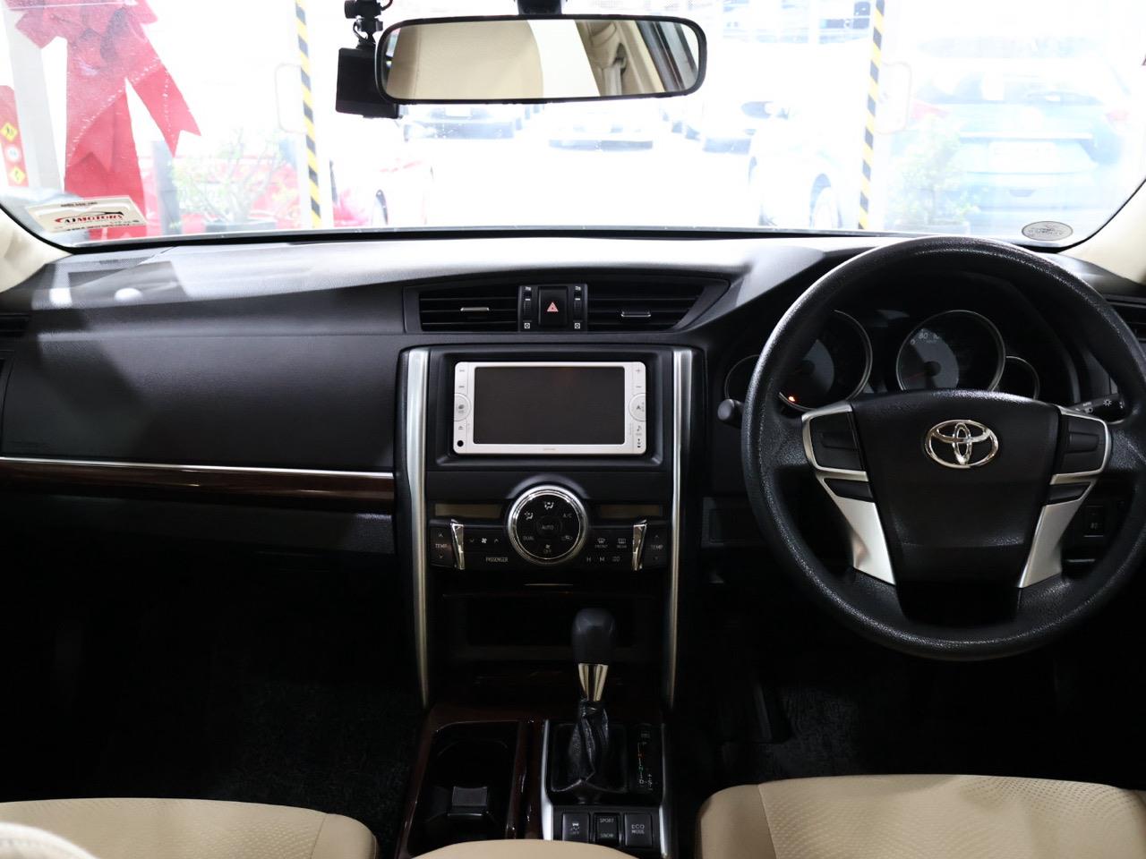 2012 Toyota Mark-X