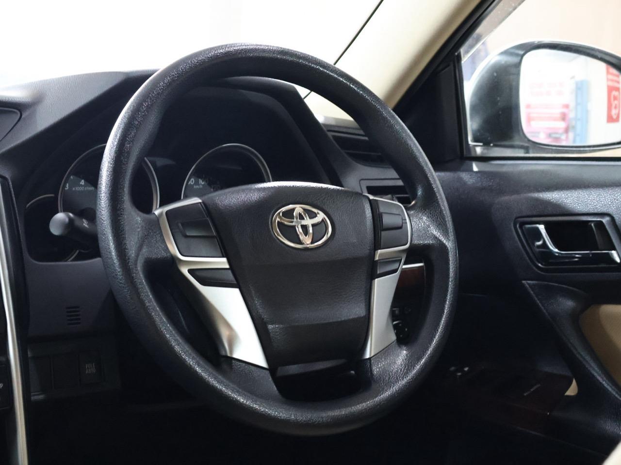 2012 Toyota Mark-X