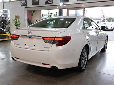 2012 Toyota Mark-X - Thumbnail